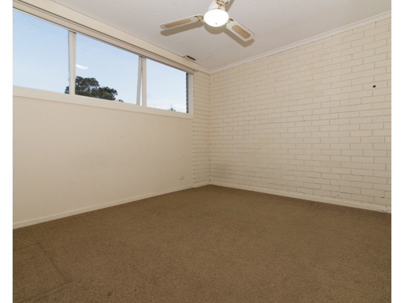 4/11 Alexandra Road, Ringwood East VIC 3135