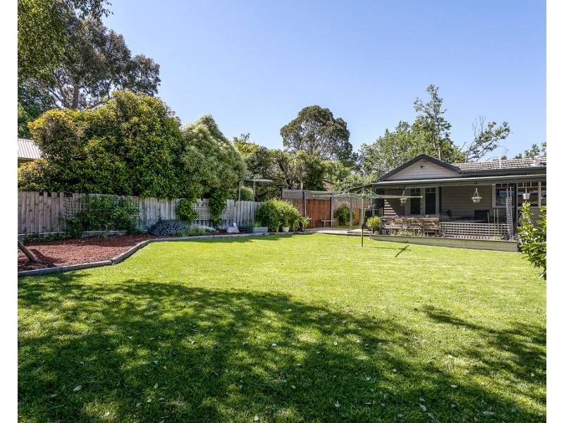 7 Ross Crescent, Heathmont VIC 3135