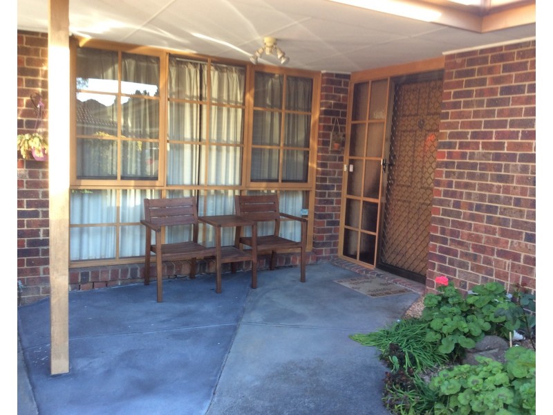 2/1 Howship Court, Ringwood East VIC 3135