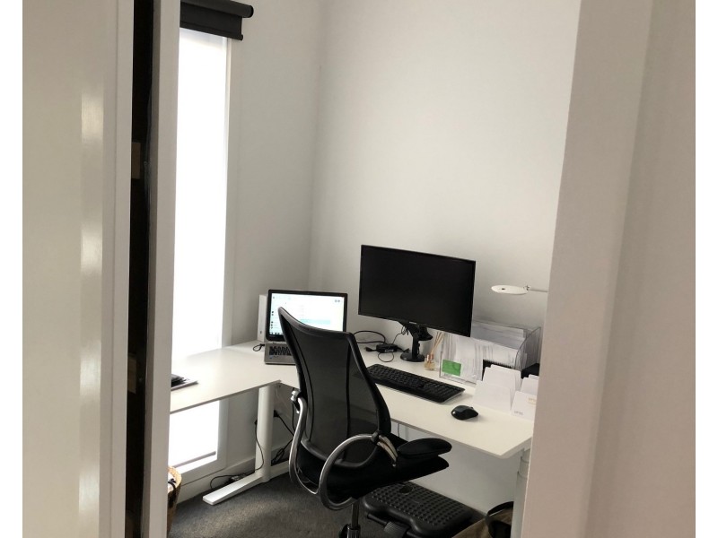 8 Newhaven Lane, Croydon VIC 3136