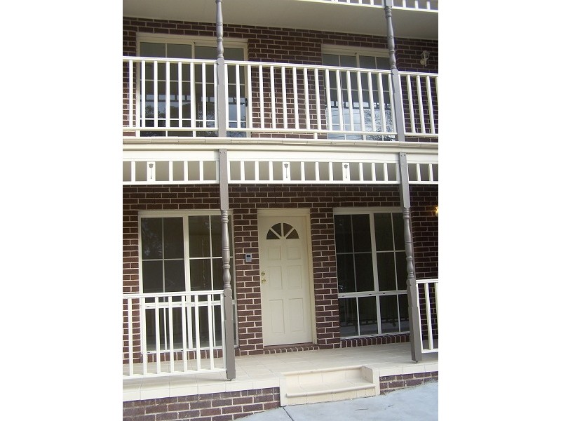 2/11 Colman Rd, Warranwood VIC 3134