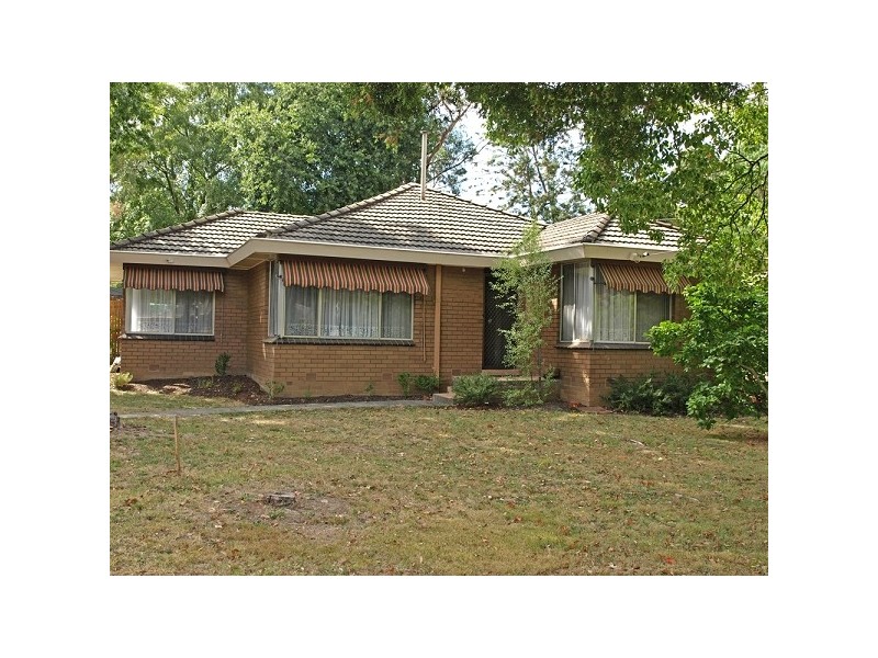 28 Dunlop Ave, Bayswater North VIC 3153