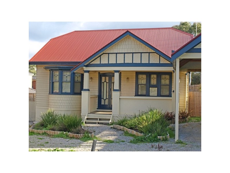 211 Wonga Road, Warranwood VIC 3134