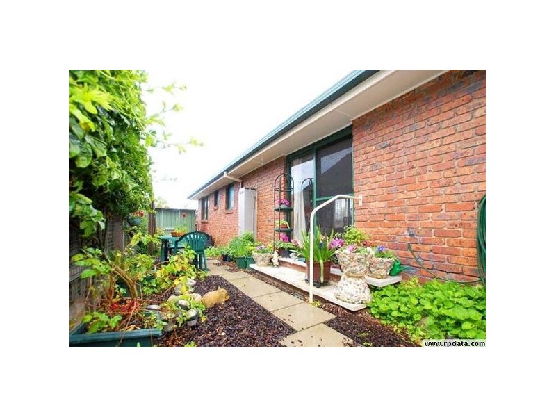3/64 Beaufort Road, Croydon VIC 3136