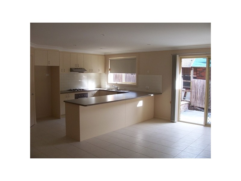 4 Vincent Street, Bayswater VIC 3153