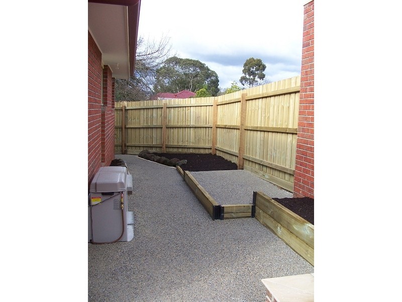 4 Vincent Street, Bayswater VIC 3153