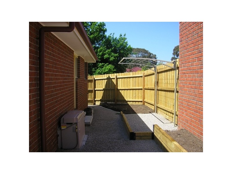 4 Vincent Street, Bayswater VIC 3153