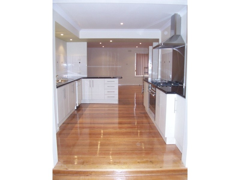 6 Vincent Street, Bayswater VIC 3153