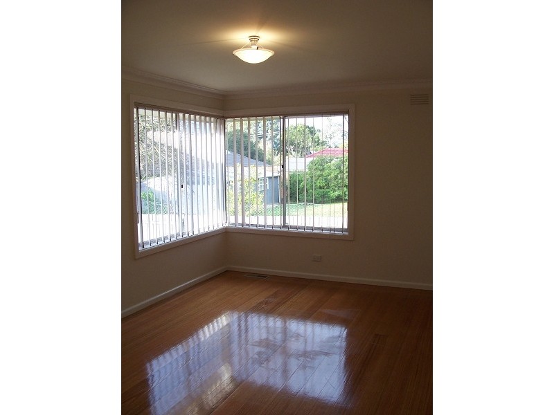 6 Vincent Street, Bayswater VIC 3153