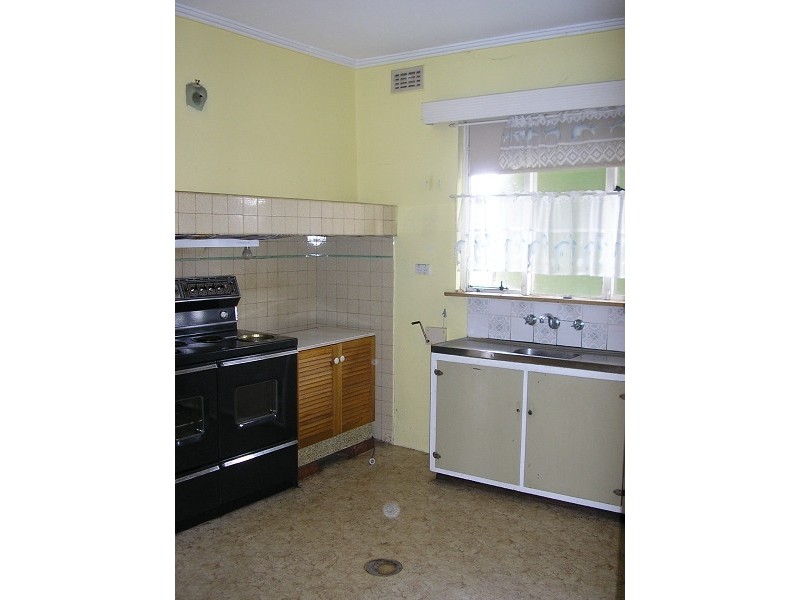 54 Bedford Road, Ringwood VIC 3134