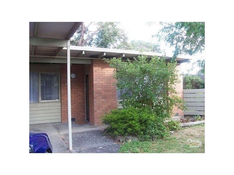 4/7 Canterbury Rd, Ringwood East VIC 3135