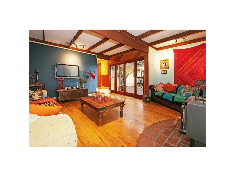 17 Robertson Cres, Boronia VIC 3155