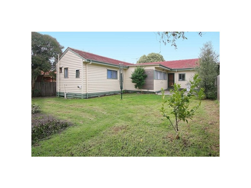 6 Stanley Ave, Ringwood East VIC 3135
