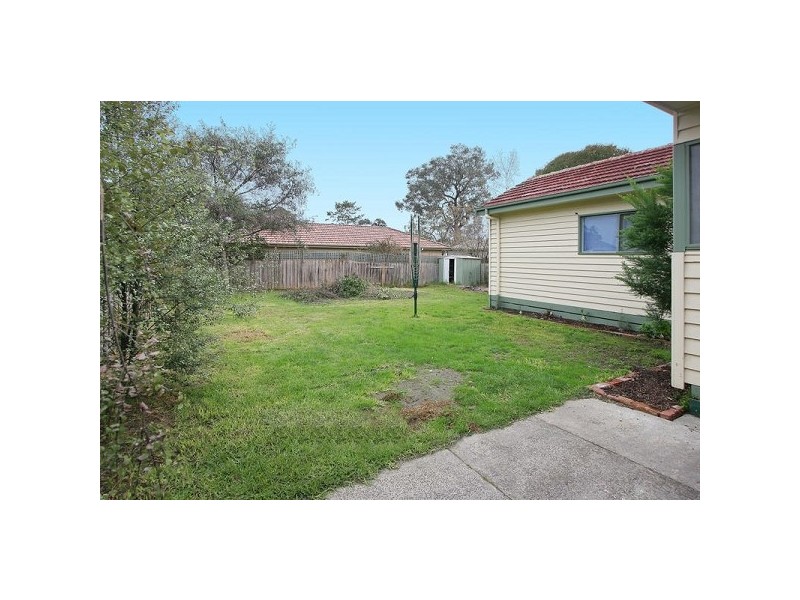 6 Stanley Ave, Ringwood East VIC 3135