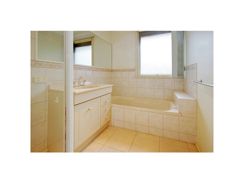 29 Gertonia Ave, Boronia VIC 3155