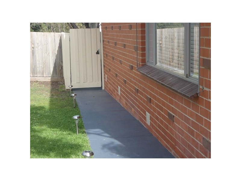 4/18 Great Ryrie St, Ringwood VIC 3134