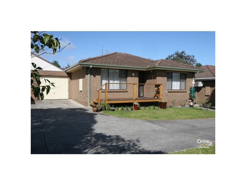 2/16 Lena Grove, Ringwood East VIC 3135