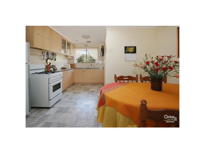 2/16 Lena Grove, Ringwood East VIC 3135