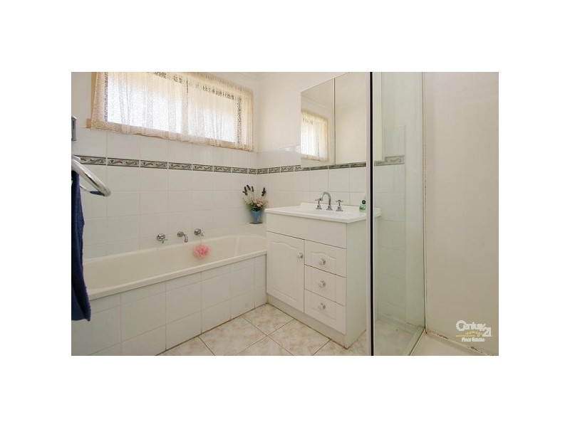 2/16 Lena Grove, Ringwood East VIC 3135