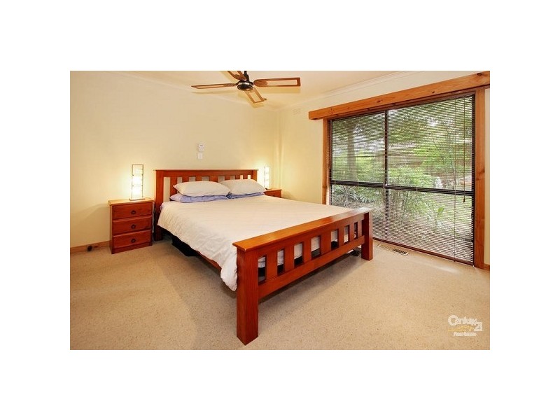 42 Greenhill Rd, Bayswater North VIC 3153