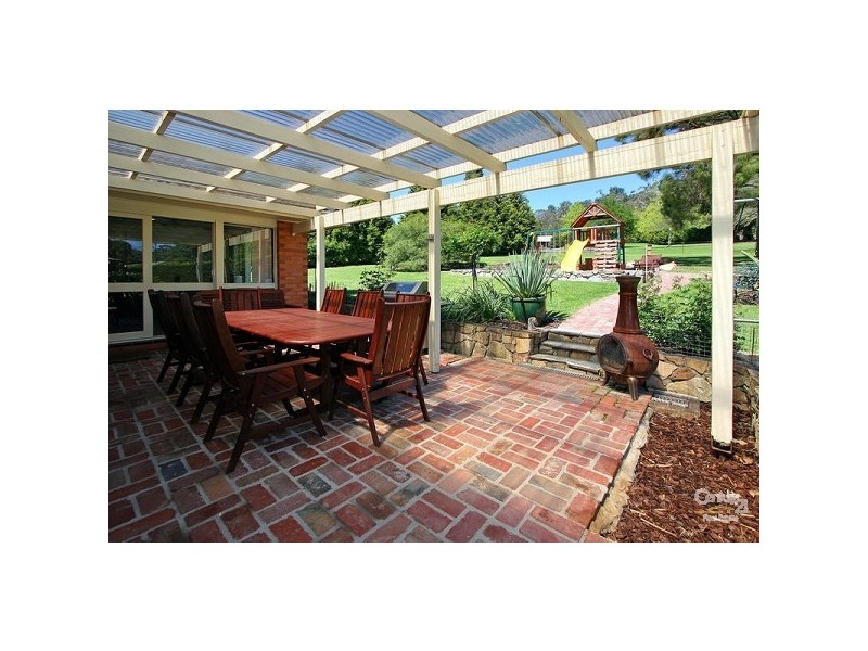 102 Warburton Hwy, Lilydale VIC 3140
