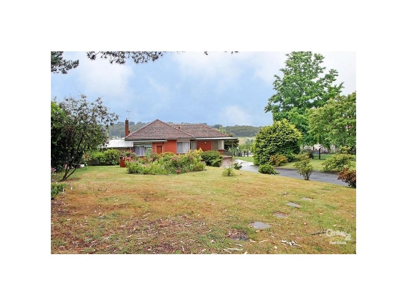 37 Henderson Hill Rd, Silvan VIC 3795