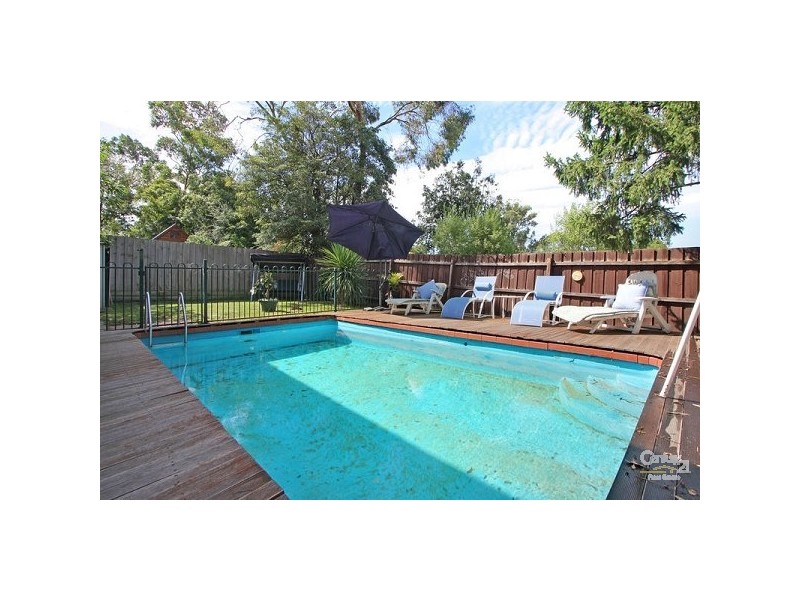 3 Malcolm Crt, Ringwood East VIC 3135