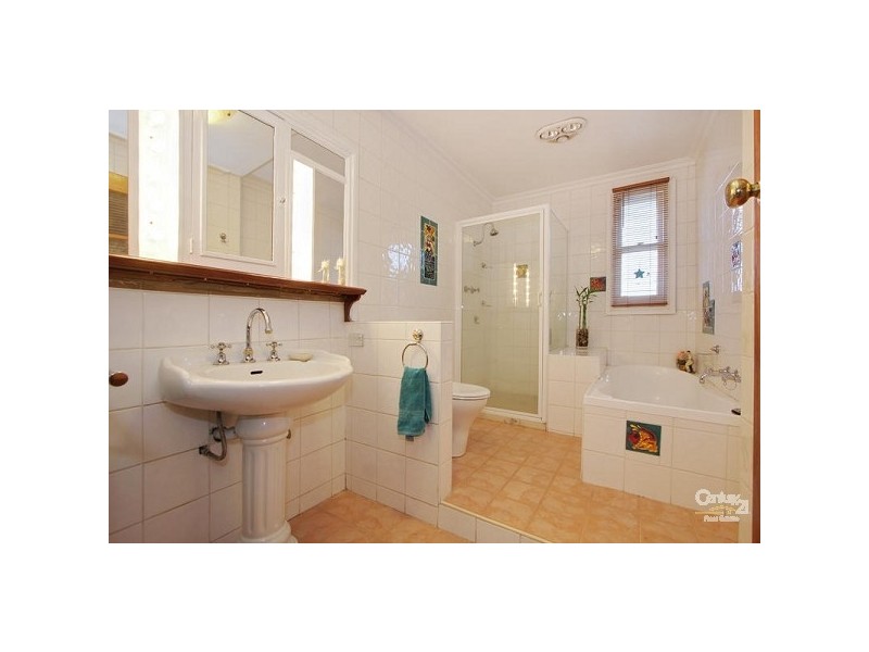 23 Georges Road, Ringwood VIC 3134