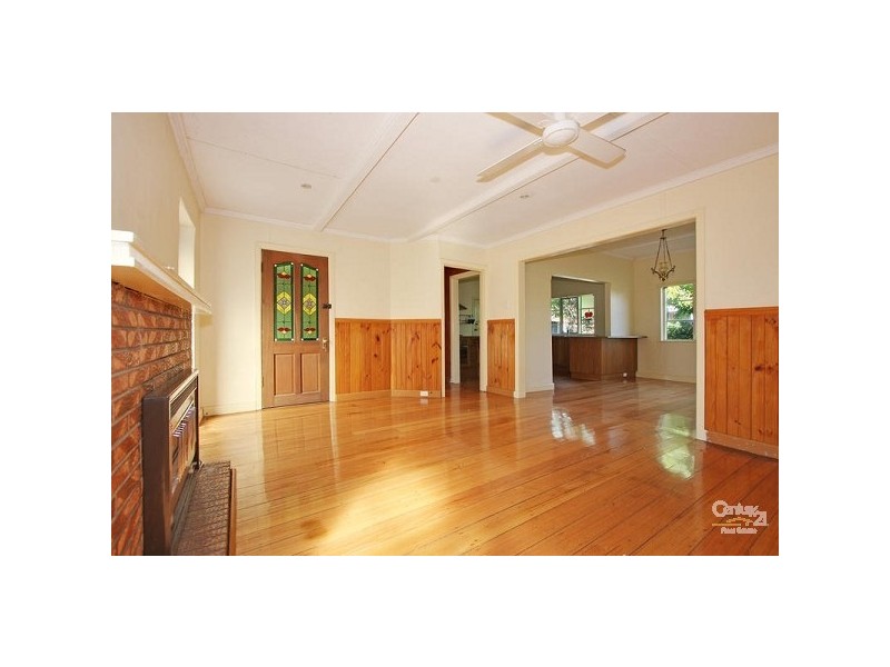 15 Alexandra Road, Ringwood East VIC 3135