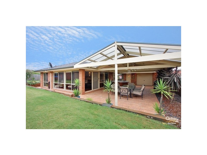 6 Kensington Place, Mooroolbark VIC 3138