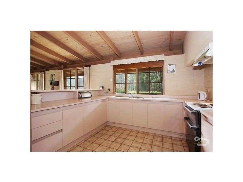 49 Ellison Street, Kinglake VIC 3763