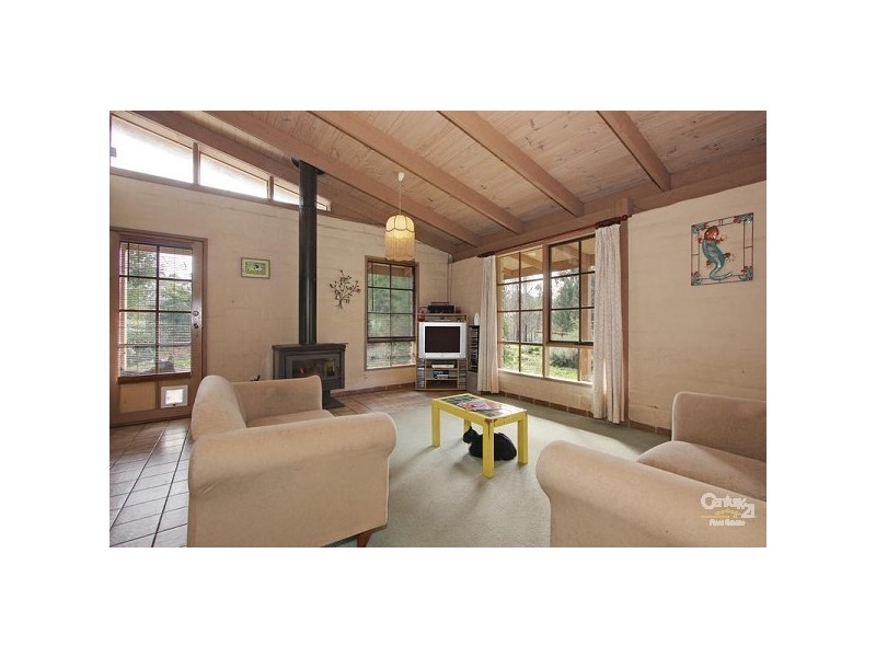 49 Ellison Street, Kinglake VIC 3763