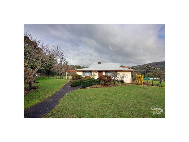 142 Monbulk Road, Mount Evelyn VIC 3796