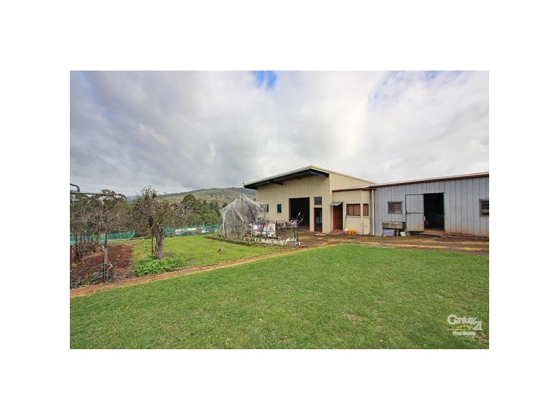 142 Monbulk Road, Mount Evelyn VIC 3796