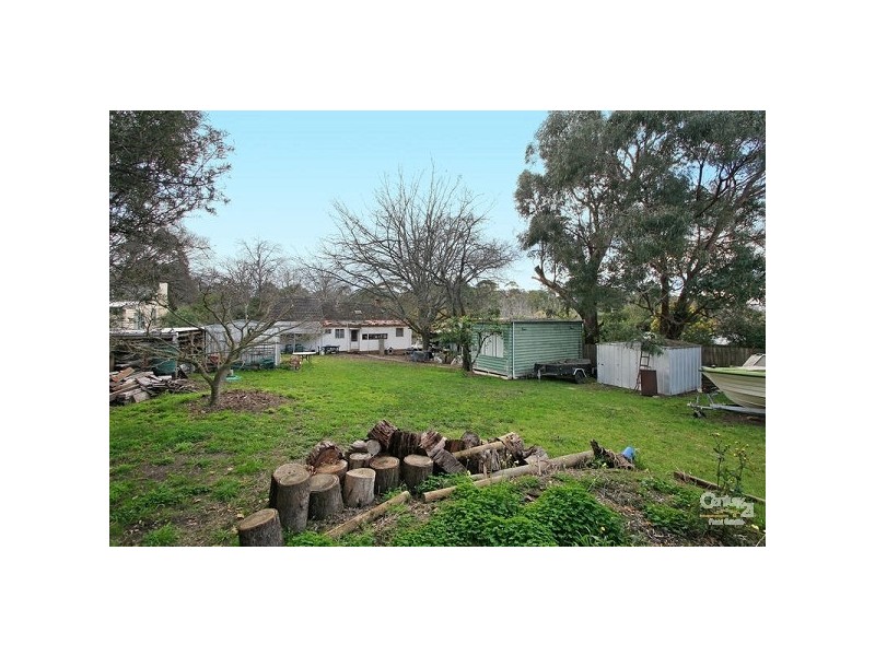 12 Allendale Road, Croydon VIC 3136