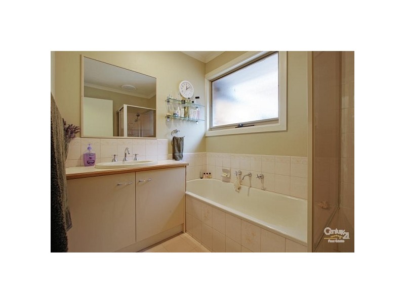 2/28 Dublin Road, Ringwood East VIC 3135