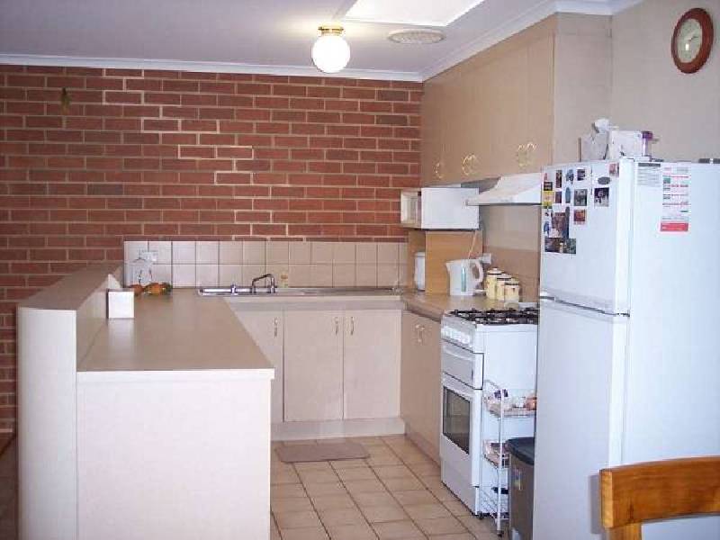 3 Warren Close, Narre Warren VIC 3805
