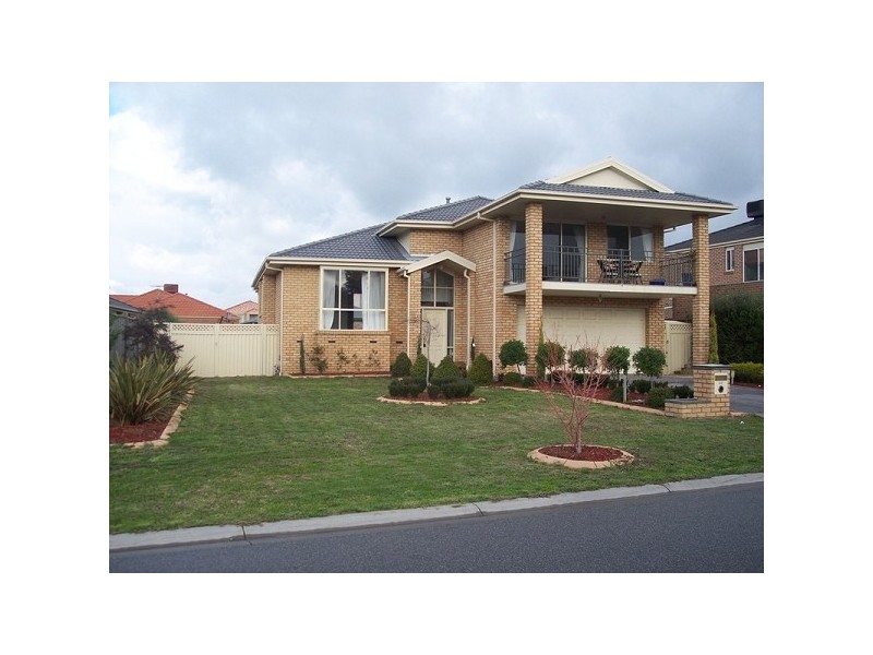 42 The Quays, Narre Warren South VIC 3805