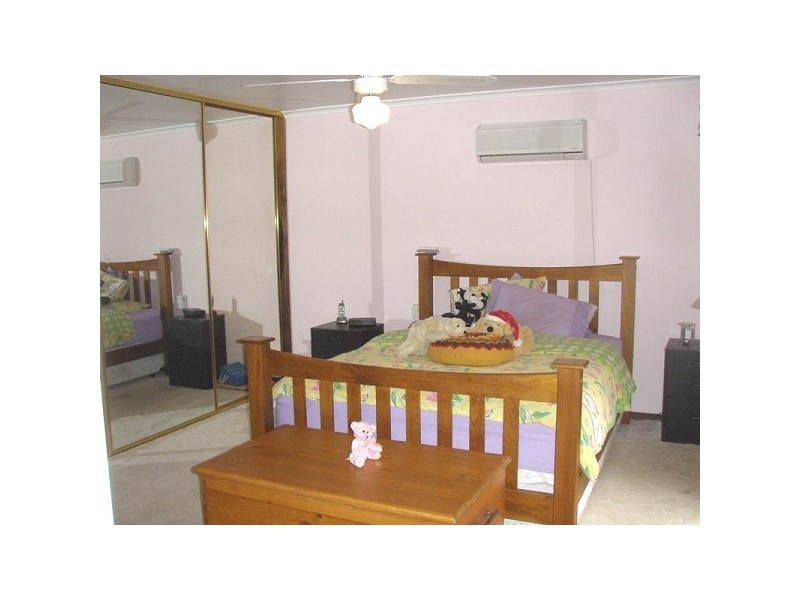 7 Debanne Court, Narre Warren VIC 3805