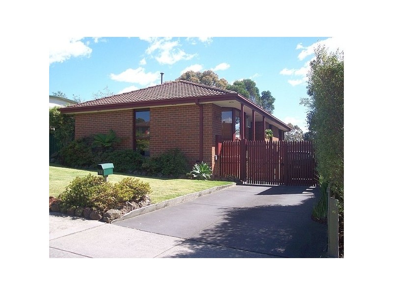 41 Darling Way, Narre Warren VIC 3805 the real estate agency Withdrawn
