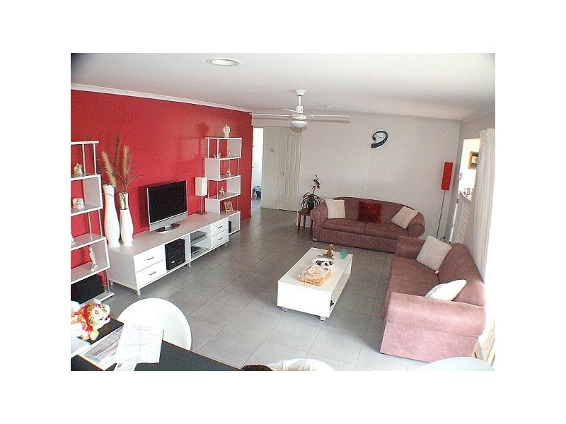 4 Haydn Place, Narre Warren South VIC 3805