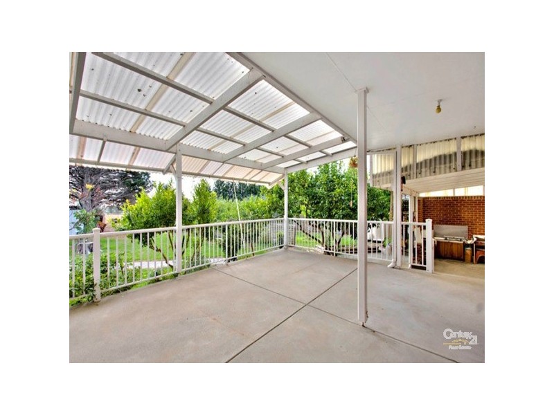 11 Gordon Close, Narre Warren VIC 3805