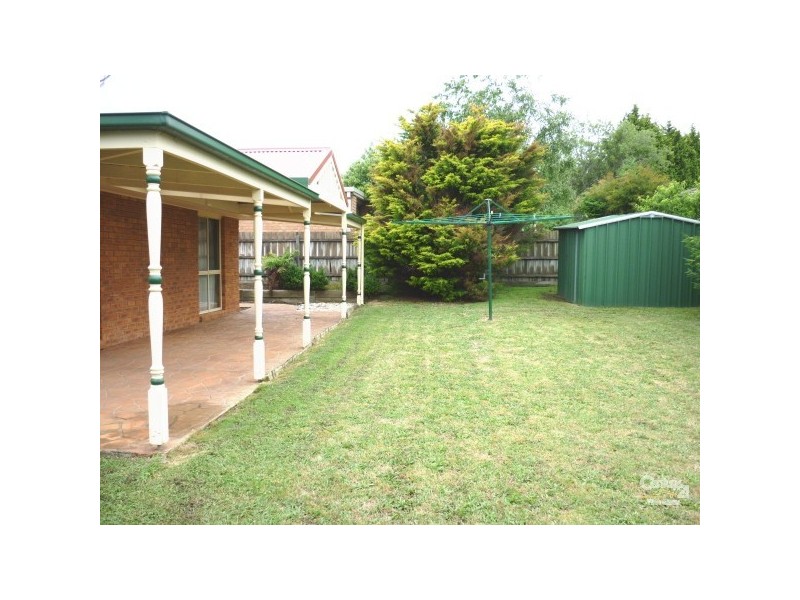 81 Bellevue Drive, Berwick VIC 3806