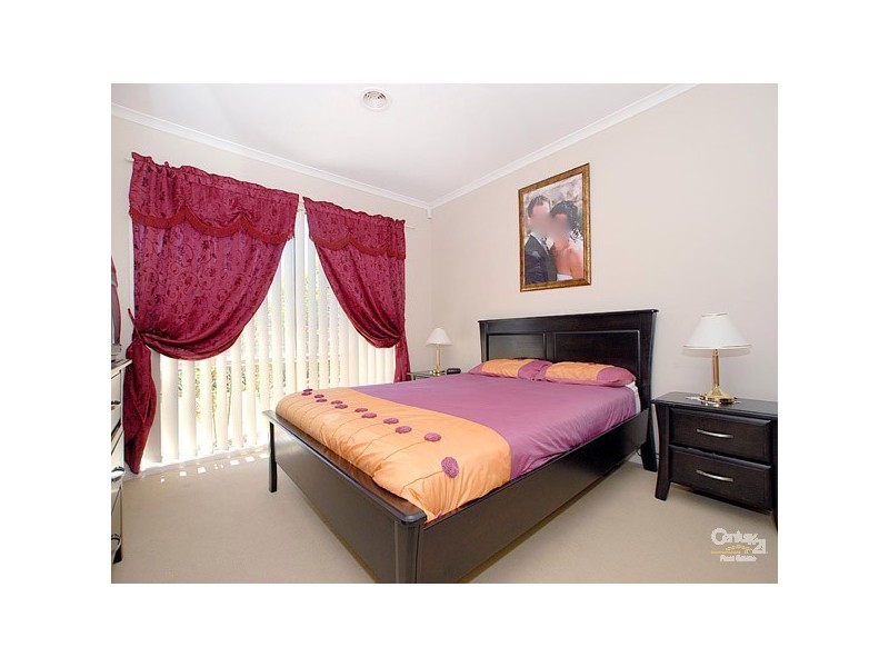 3 Dahlen Place, Berwick VIC 3806