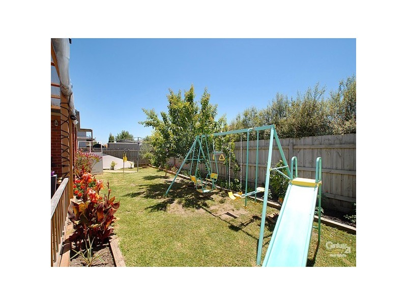 3 Dahlen Place, Berwick VIC 3806