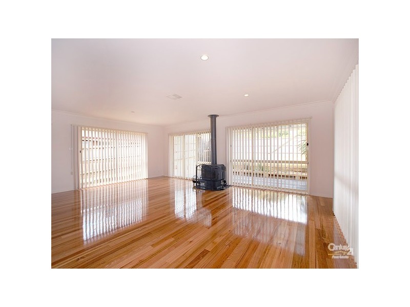 4 Tyrell Place, Berwick VIC 3806