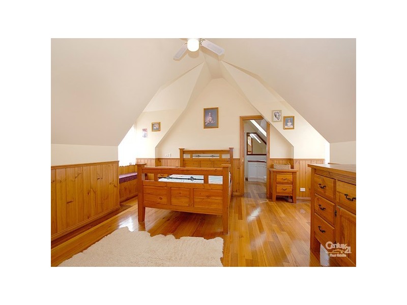 4 Tyrell Place, Berwick VIC 3806