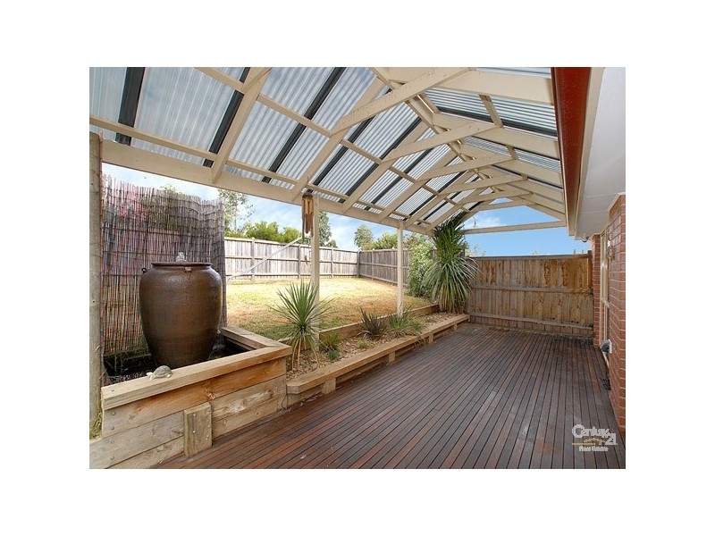 4 Tyrell Place, Berwick VIC 3806