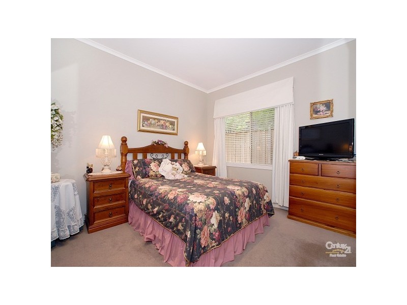 2 Oakmoss Place, Berwick VIC 3806