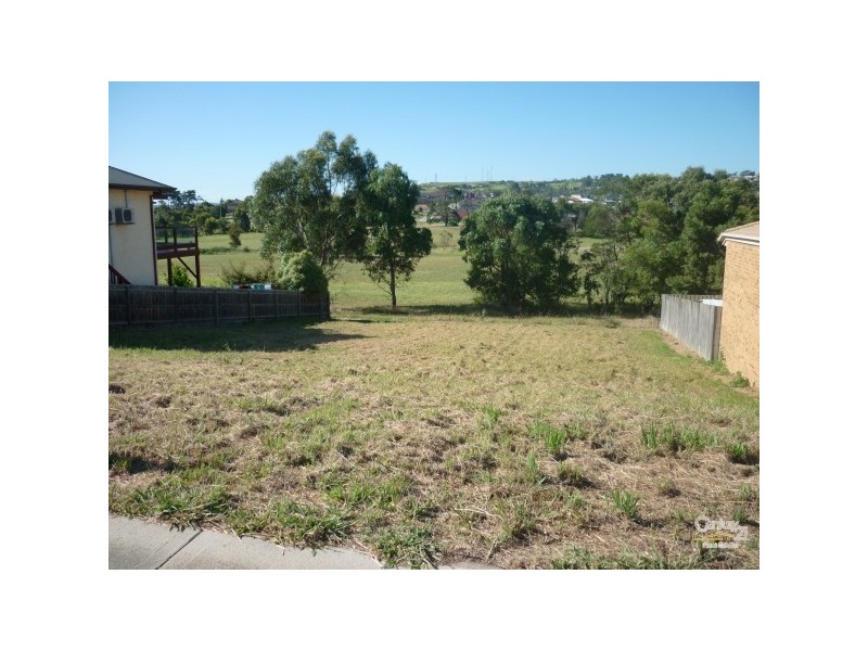 58 Telford Drive, Berwick VIC 3806